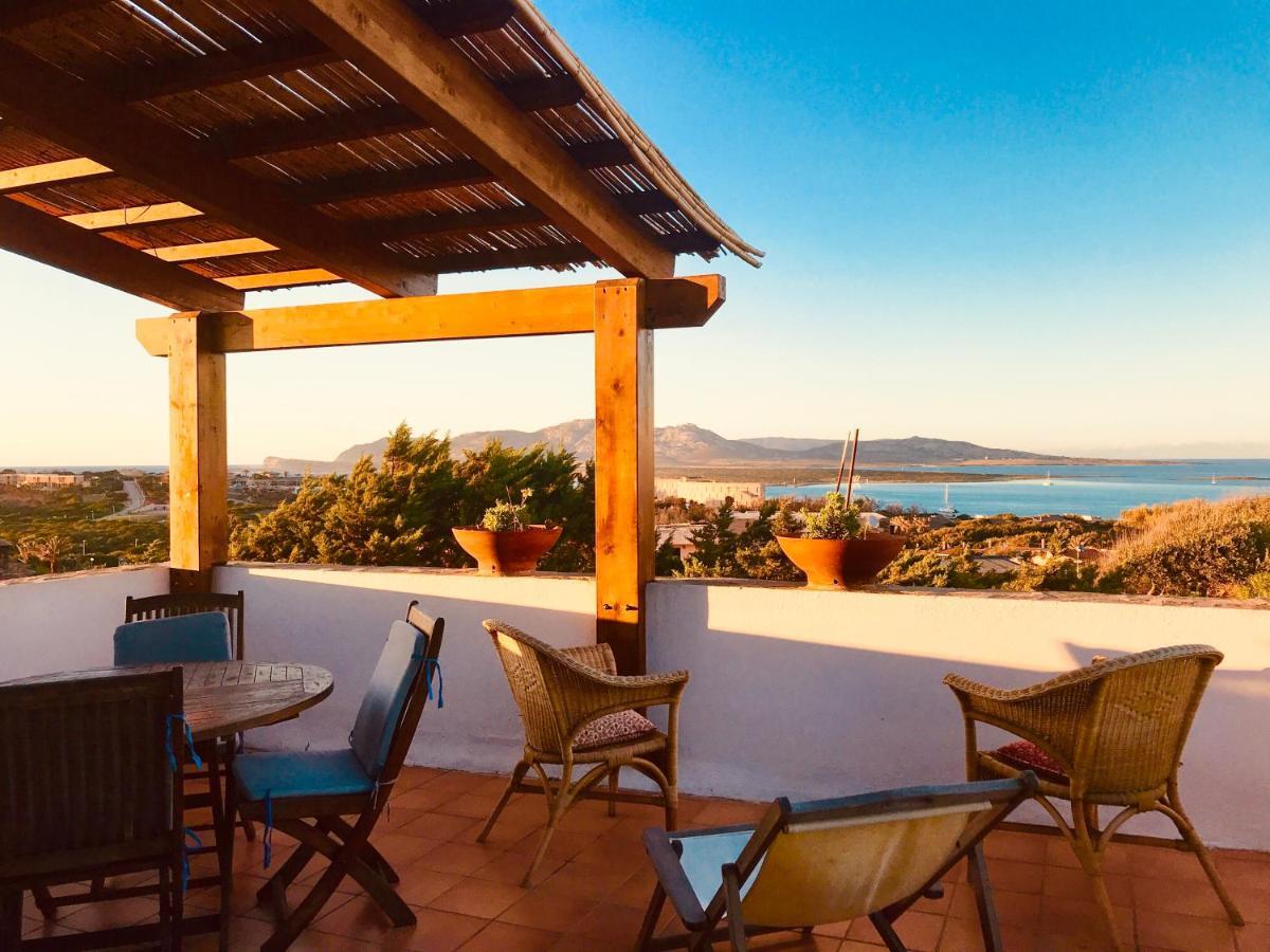 Appartamento Vista Mare - Amazing Sea View Apartment Stintino Eksteriør bilde
